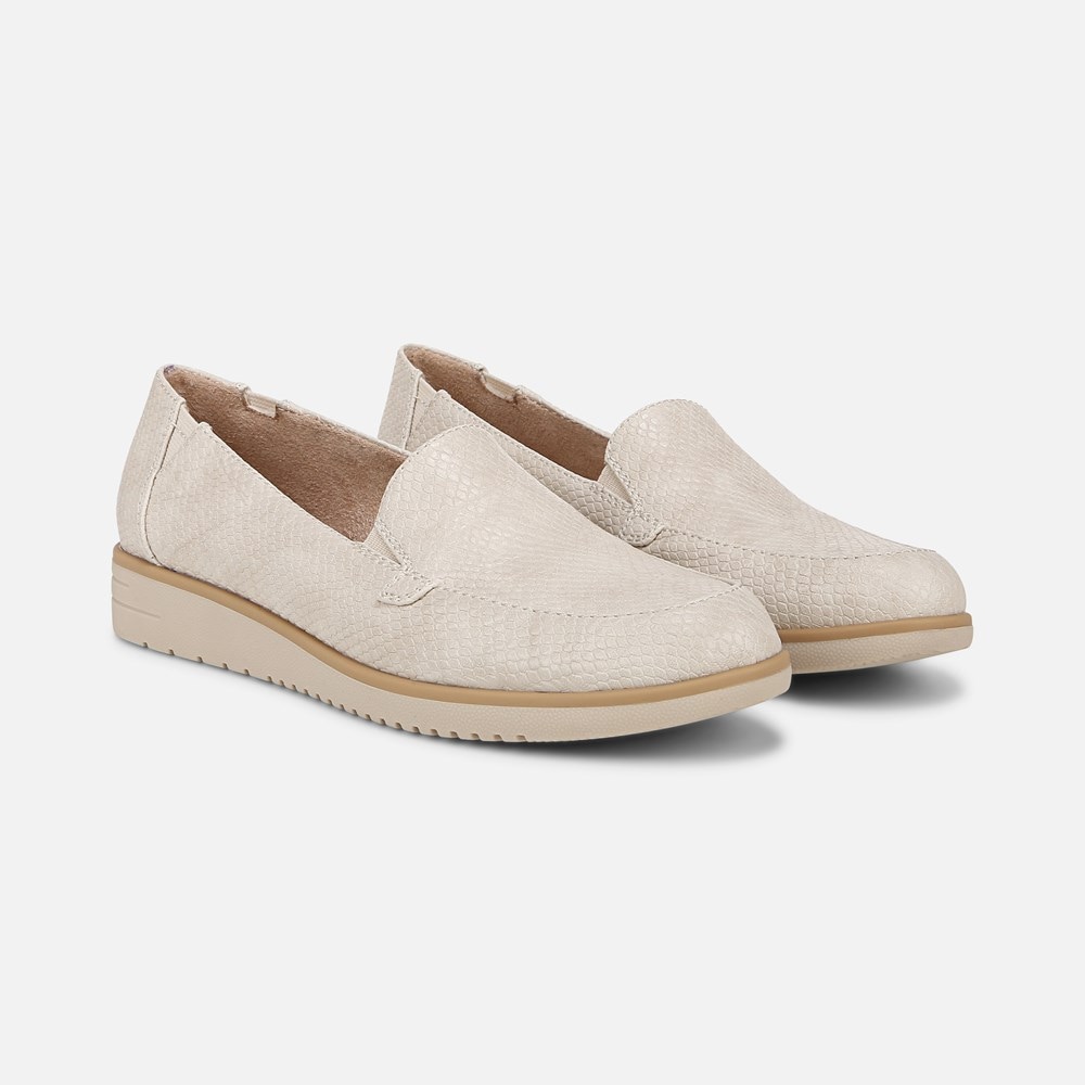 Naturalizer SOUL Idea Moc Loafer - Light Beige Faux Leather