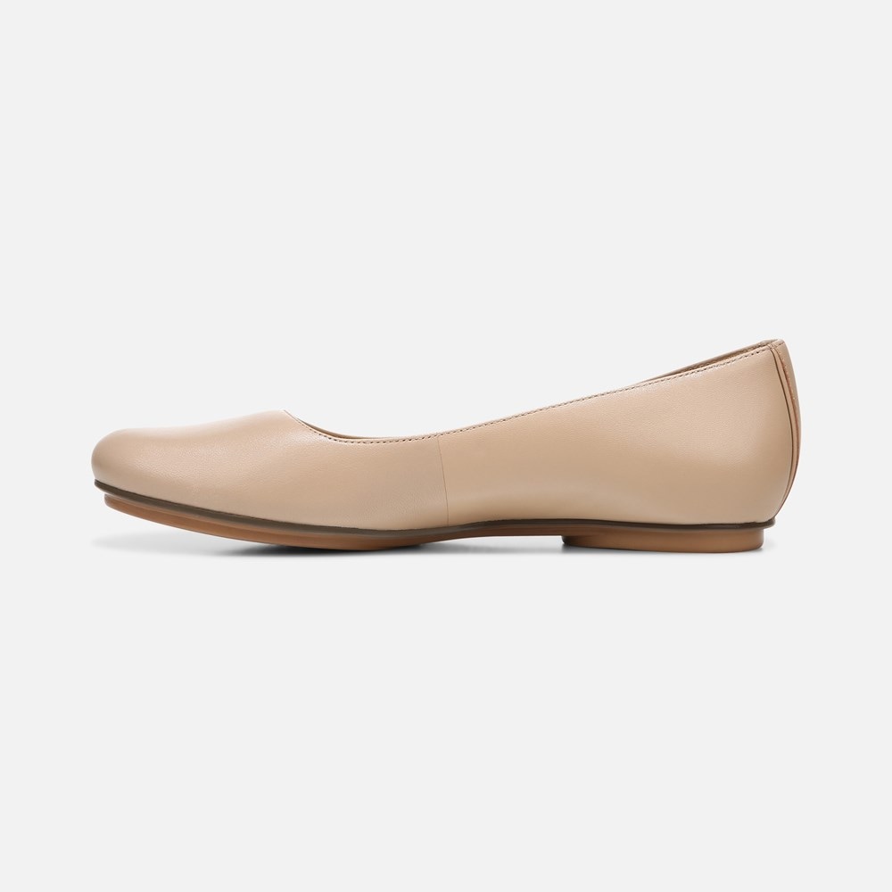 Naturalizer Maxwell Ballet Flat - Crème Brulee Leather Naturalizer Maxwell Ballet Flat - Crème Brulee Leather