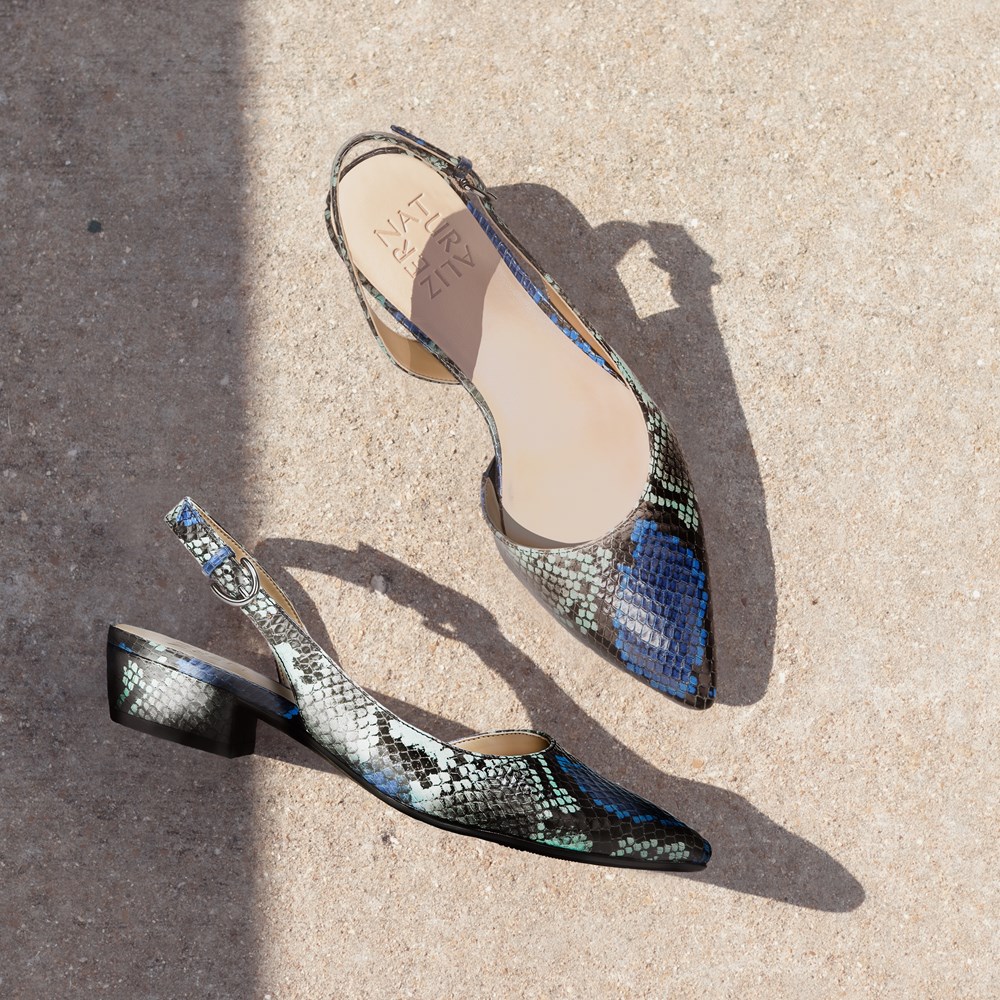 Naturalizer Banks Pointed Toe Flat - Silver Leather Naturalizer Banks Pointed Toe Flat - Silver Leather
