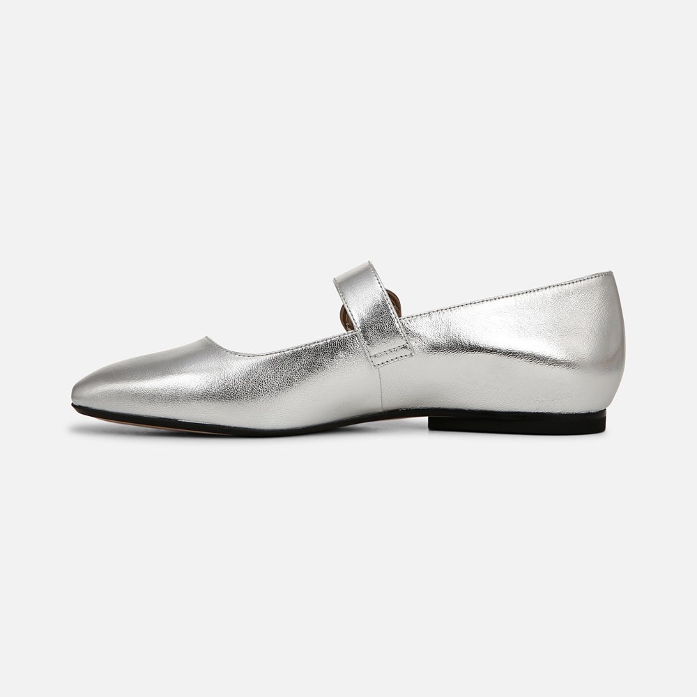 Naturalizer 27 EDIT Carter Mary Jane - Silver Leather Naturalizer 27 EDIT Carter Mary Jane - Silver Leather