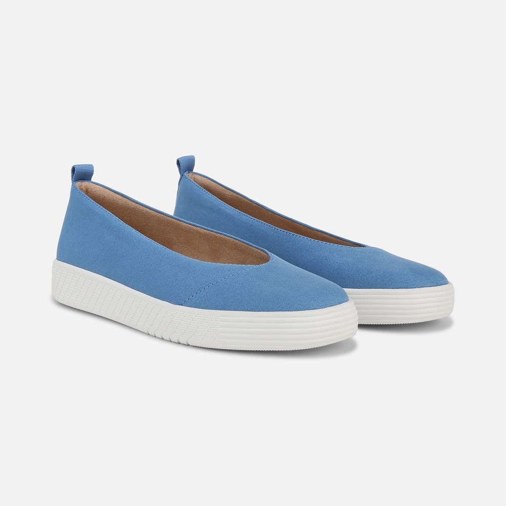 Naturalizer SOUL Neela Slip On - Linen Blue Microsuede Fabric