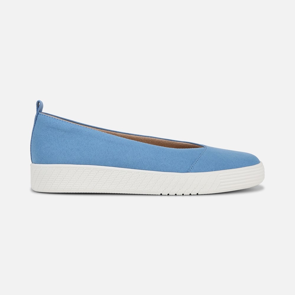 Naturalizer SOUL Neela Slip On - Linen Blue Microsuede Fabric Naturalizer SOUL Neela Slip On - Linen Blue Microsuede Fabric