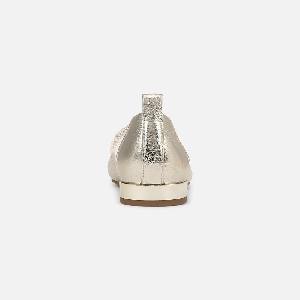 Naturalizer Jordyn Loafer - Champagne Leather Naturalizer Jordyn Loafer - Champagne Leather