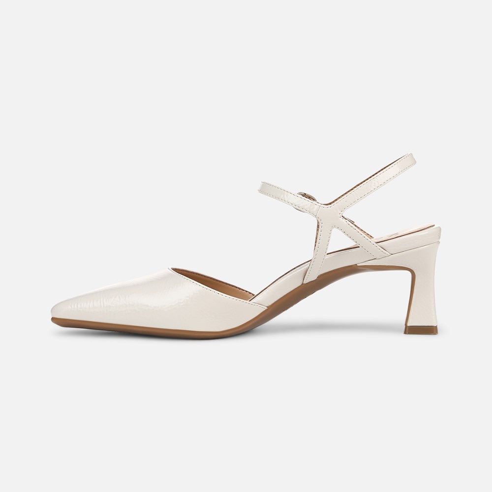 Naturalizer Tara Dress Shoe - Warm White Faux Leather Naturalizer Tara Dress Shoe - Warm White Faux Leather