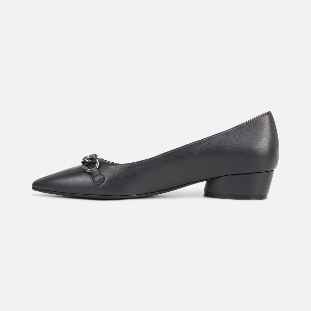 Naturalizer Becca Flat - Navy Blue Leather Naturalizer Becca Flat - Navy Blue Leather