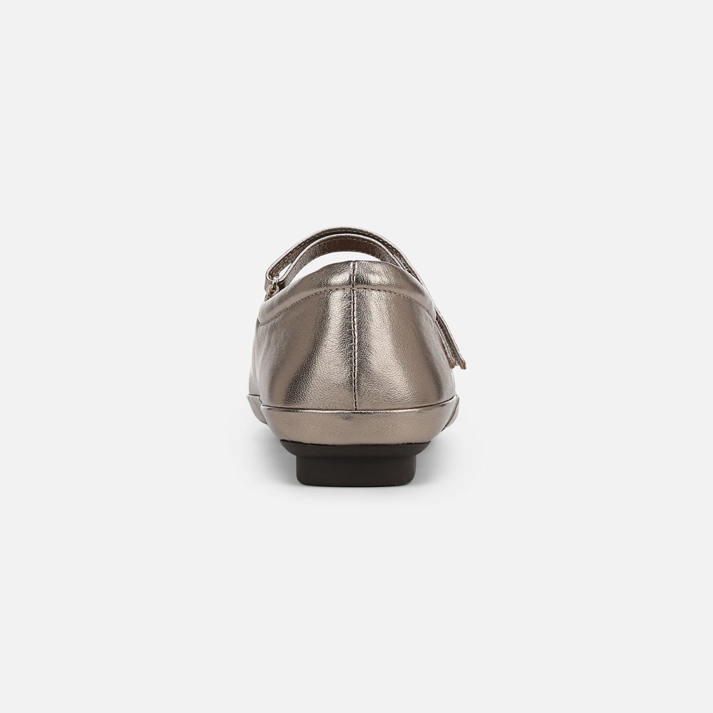 Naturalizer Behold 2 Mary Jane - Warm Silver Leather Naturalizer Behold 2 Mary Jane - Warm Silver Leather