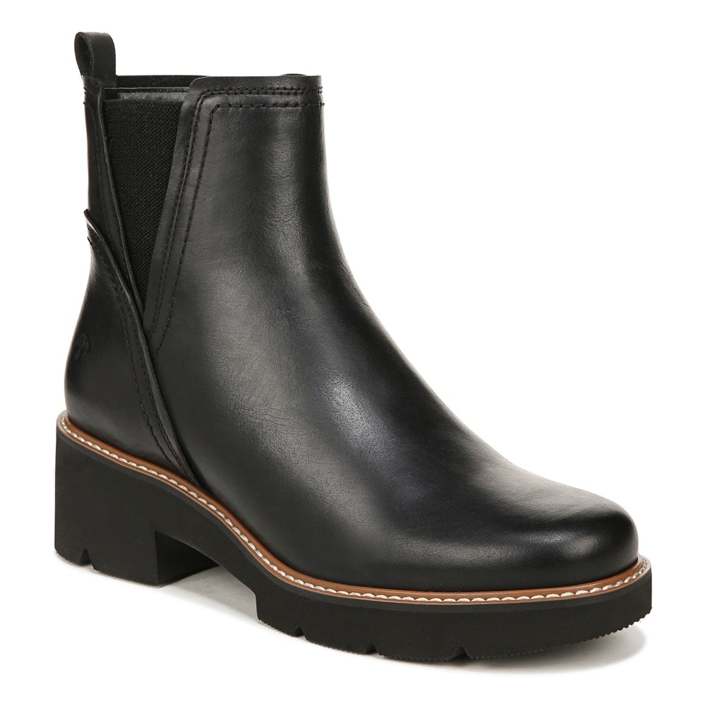 Naturalizer Darry Bootie - Black Leather Naturalizer Darry Bootie - Black Leather