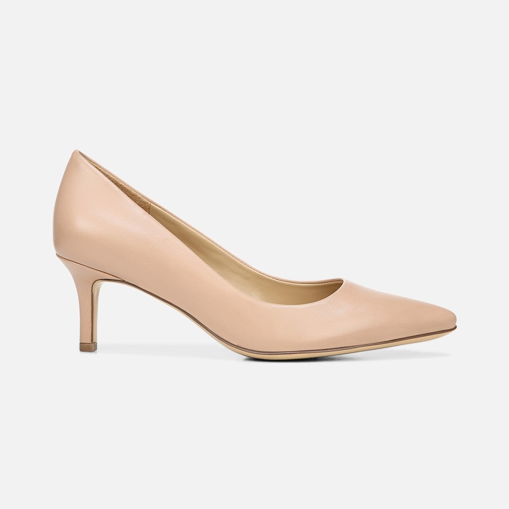 Naturalizer Everly Pump - Crème Brulee Leather Naturalizer Everly Pump - Crème Brulee Leather