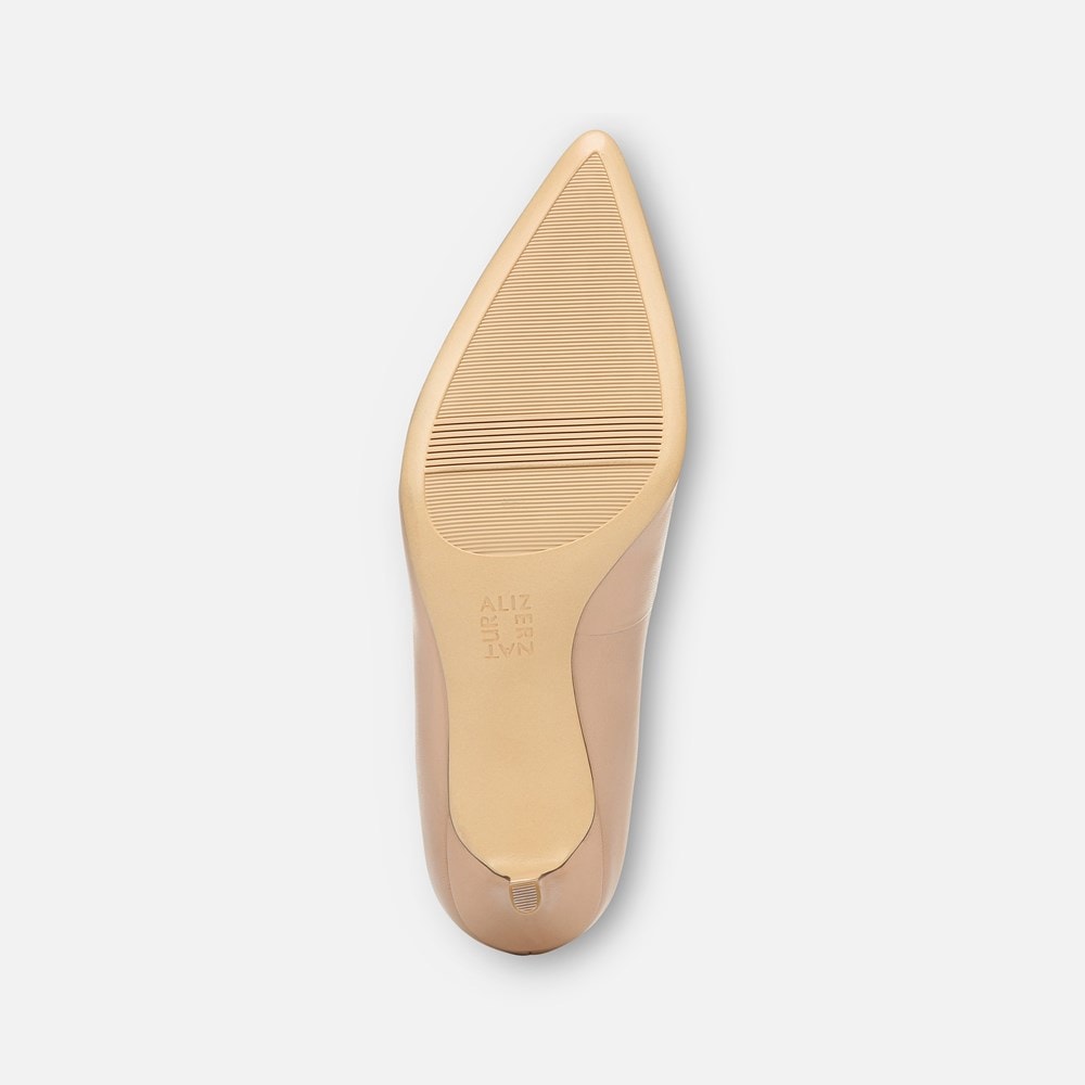 Naturalizer Everly Pump - Crème Brulee Leather Naturalizer Everly Pump - Crème Brulee Leather