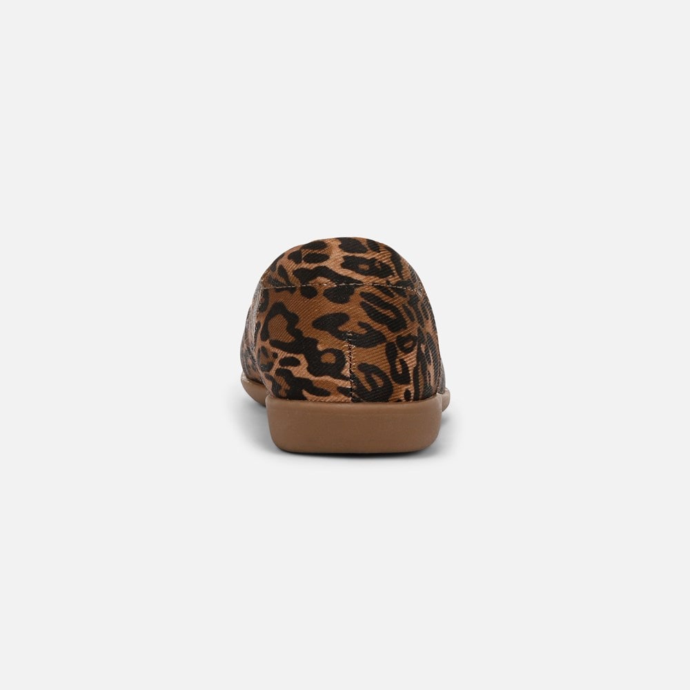 Naturalizer Flexy Flat - Leopard Print Fabric Naturalizer Flexy Flat - Leopard Print Fabric