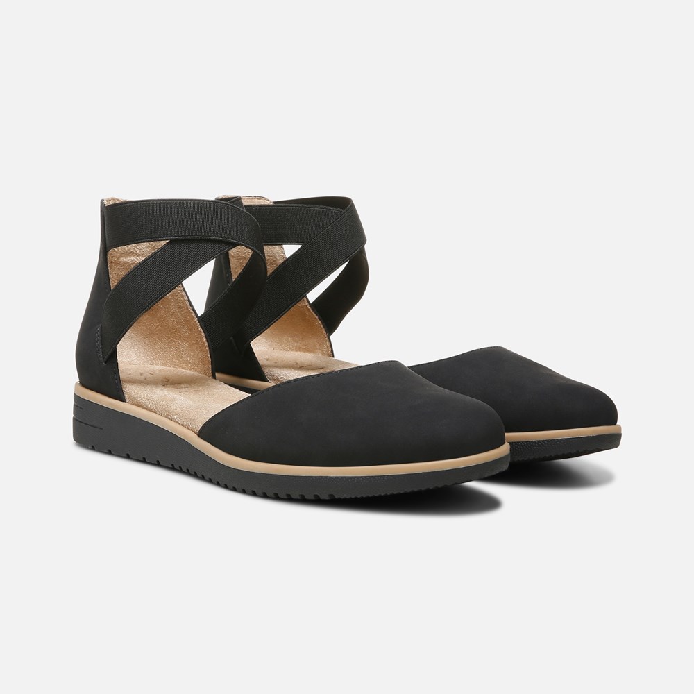 Naturalizer SOUL Intro Flat - Black Synthetic Naturalizer SOUL Intro Flat - Black Synthetic