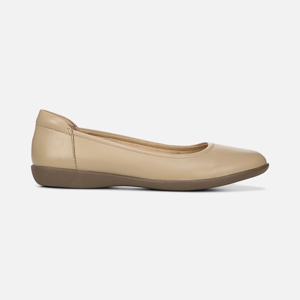 Naturalizer Flexy Flat - Nude Leather Naturalizer Flexy Flat - Nude Leather
