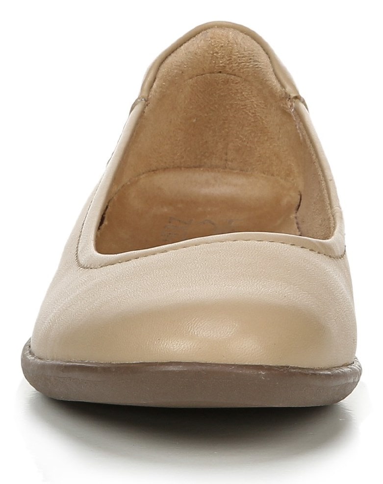 Naturalizer Flexy Flat - Nude Leather Naturalizer Flexy Flat - Nude Leather