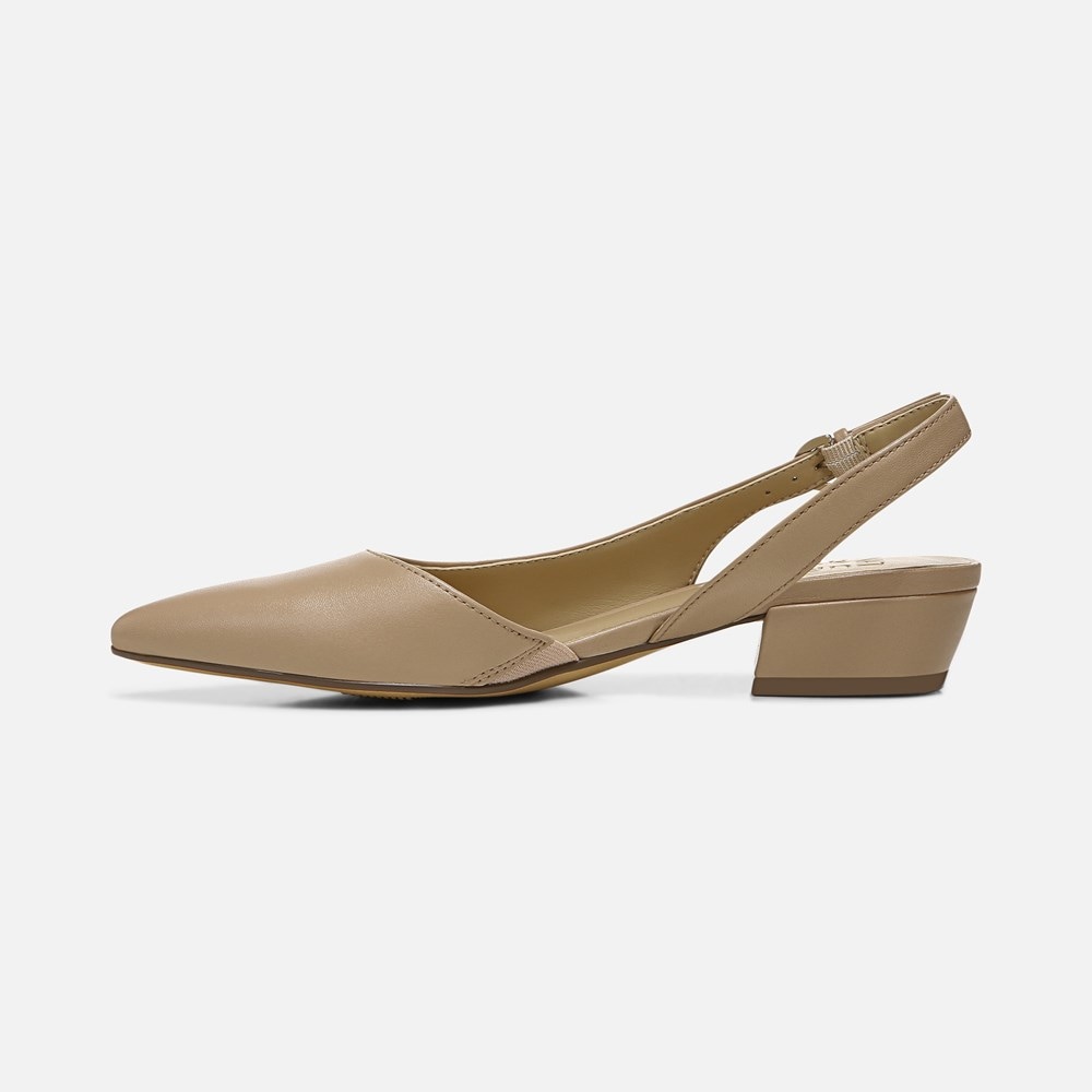 Naturalizer Banks Pointed Toe Flat - Crème Brulee Leather Naturalizer Banks Pointed Toe Flat - Crème Brulee Leather