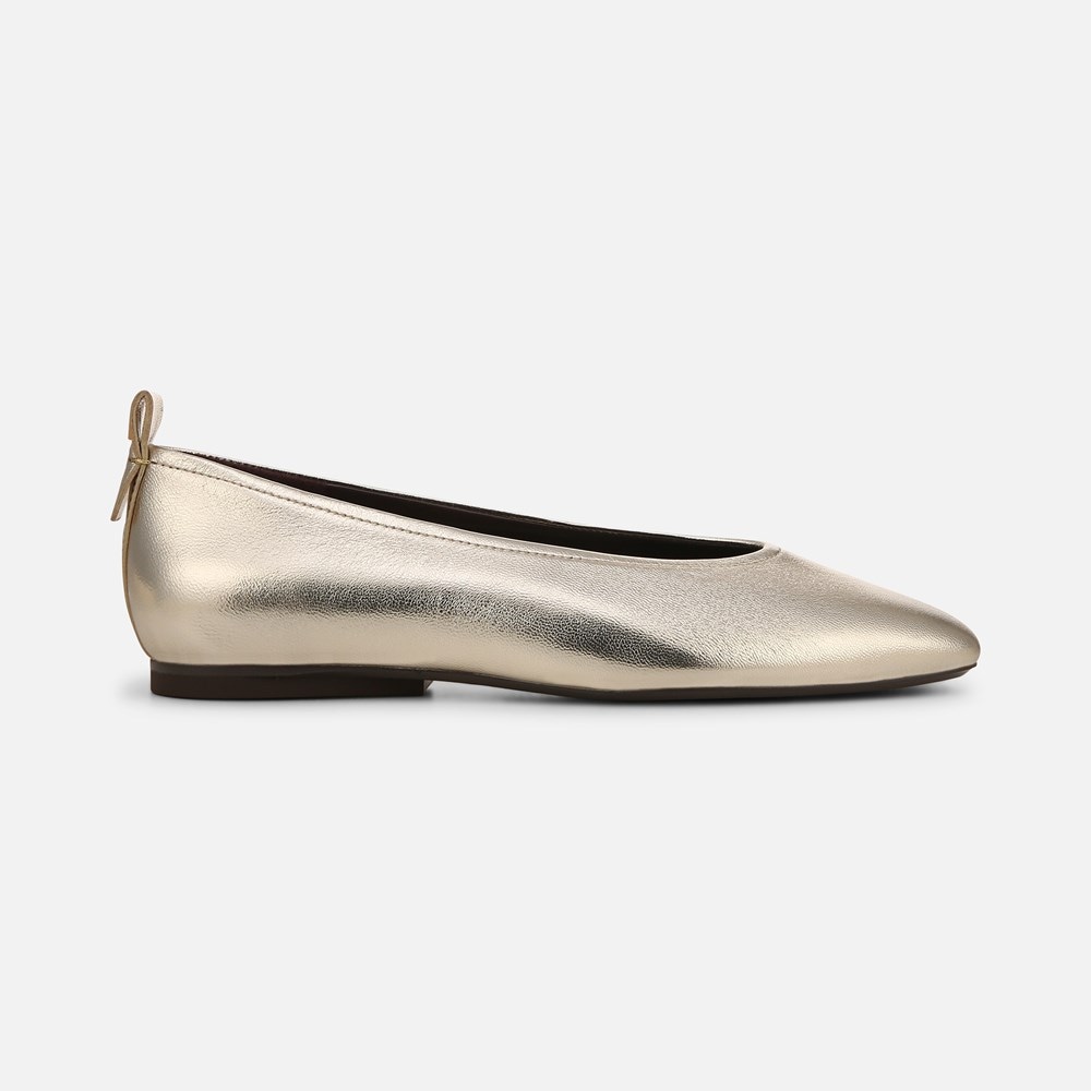 Naturalizer 27 Edit Carla Flat - Champagne Metallic Leather Naturalizer 27 Edit Carla Flat - Champagne Metallic Leather
