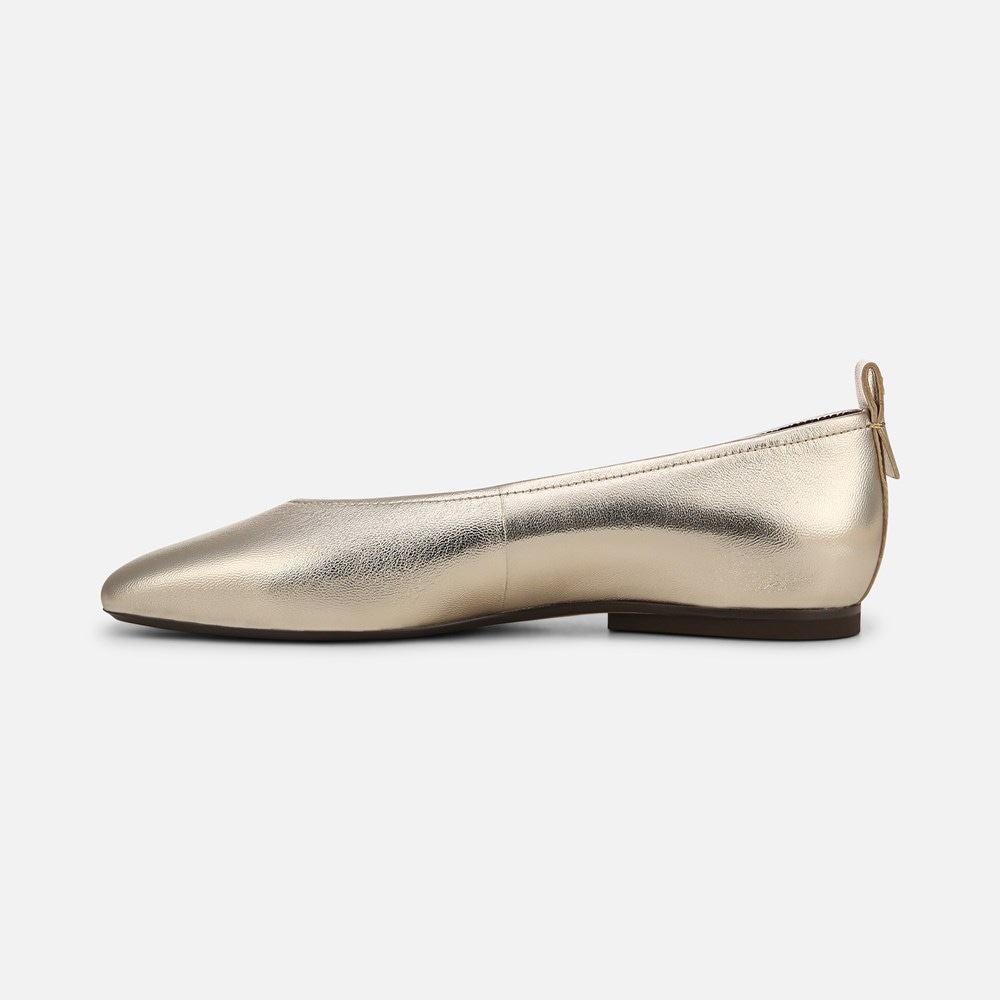 Naturalizer 27 Edit Carla Flat - Champagne Metallic Leather Naturalizer 27 Edit Carla Flat - Champagne Metallic Leather
