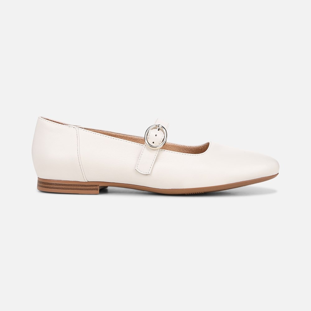 Naturalizer Kelly Mary Jane Flat - Warm White Leather Naturalizer Kelly Mary Jane Flat - Warm White Leather
