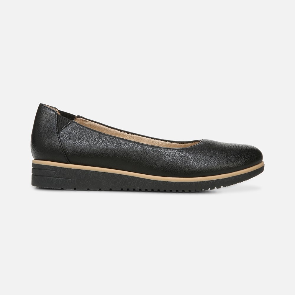 Naturalizer SOUL Idea Ballet Flat - Black Synthetic Naturalizer SOUL Idea Ballet Flat - Black Synthetic