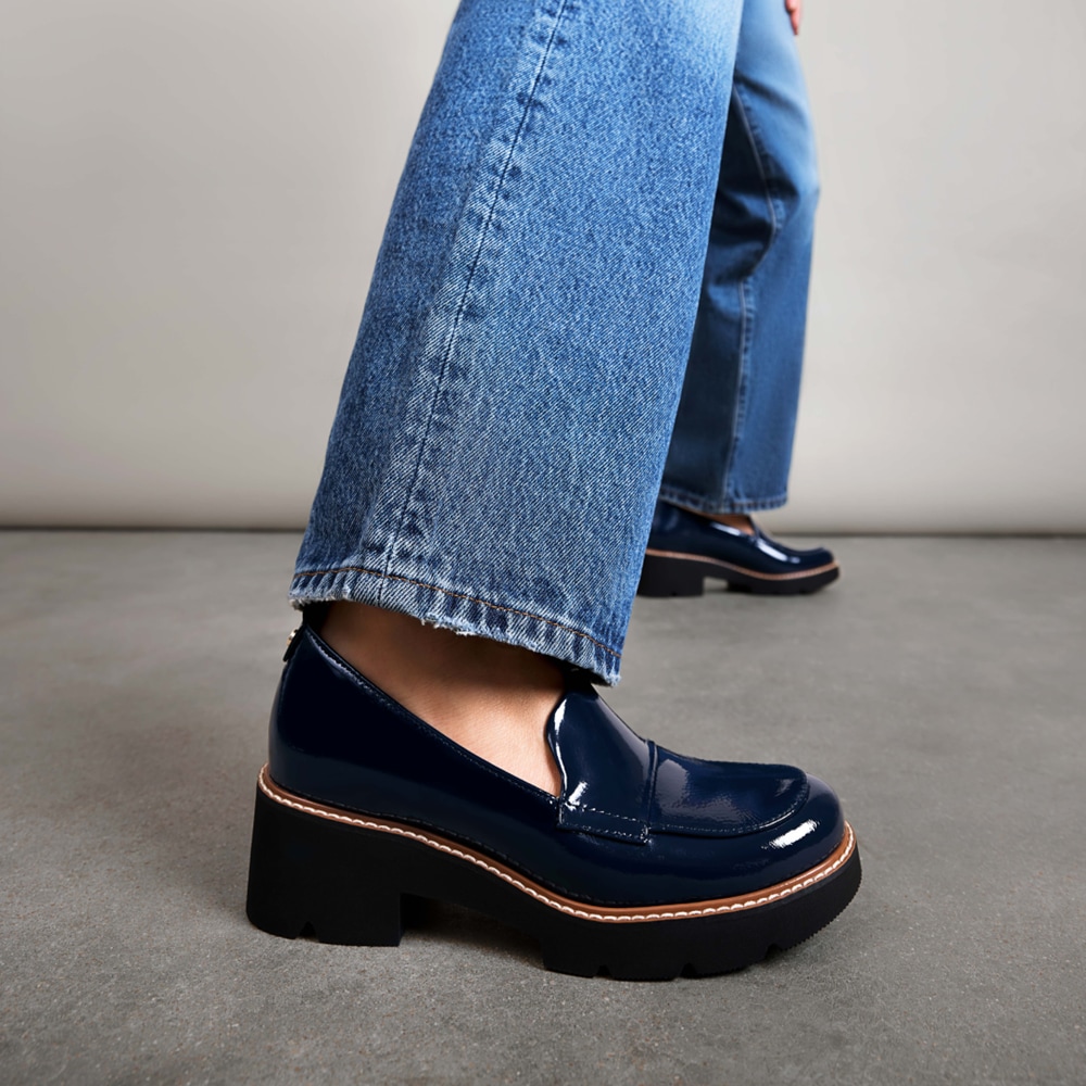 Naturalizer Darry Lug Sole Loafer - French Navy Leather Naturalizer Darry Lug Sole Loafer - French Navy Leather