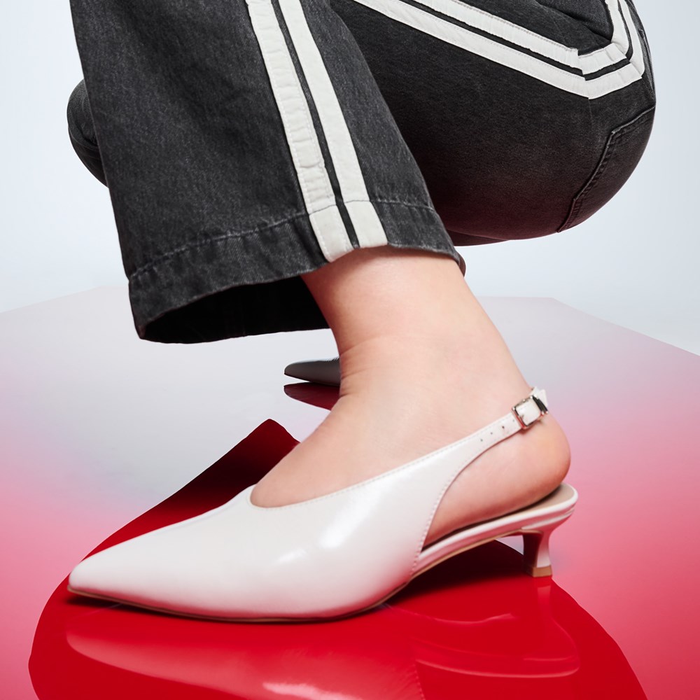 Naturalizer Nicolette Pump - Warm White Leather Naturalizer Nicolette Pump - Warm White Leather