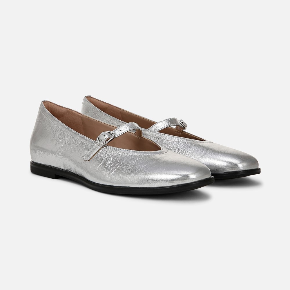 Naturalizer Elina Mary Jane - Silver Leather Naturalizer Elina Mary Jane - Silver Leather