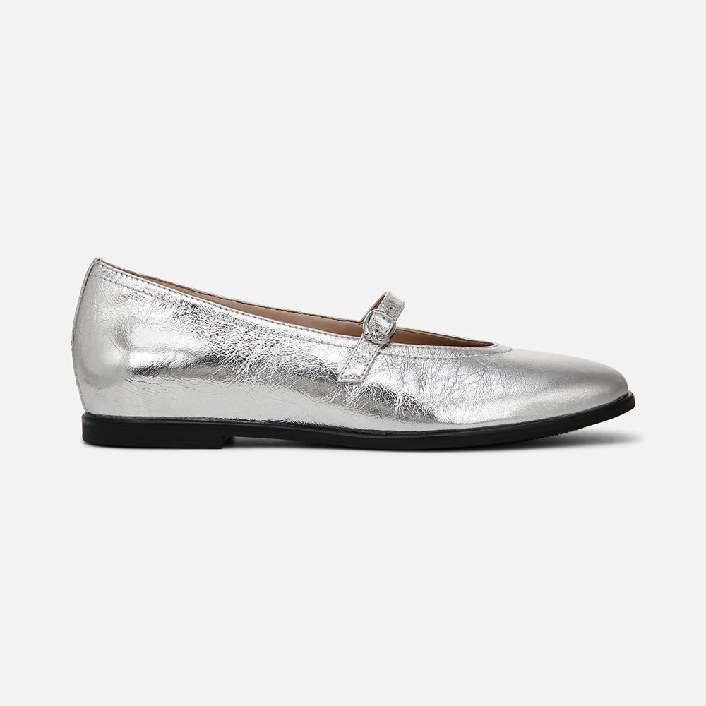 Naturalizer Elina Mary Jane - Silver Leather Naturalizer Elina Mary Jane - Silver Leather