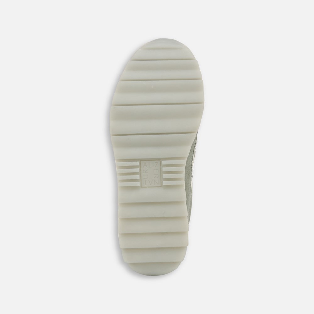 Naturalizer Shay Jogger Lace Up Sneaker - White / Pistachio Leather