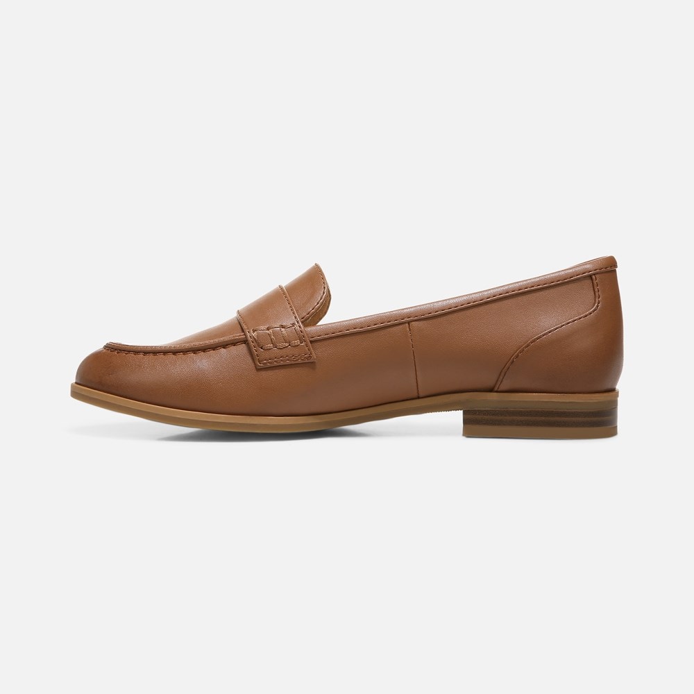 Naturalizer Milo Loafer - English Tea Synthetic Naturalizer Milo Loafer - English Tea Synthetic