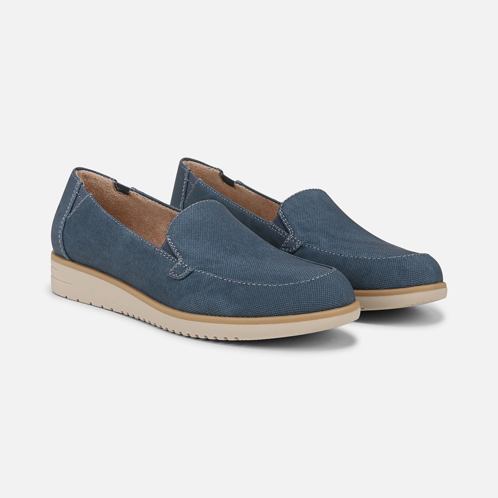 Naturalizer SOUL Idea Moc Loafer - Indigo Faux Leather
