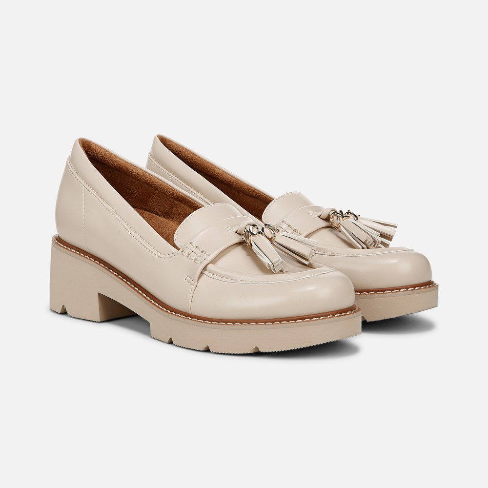 Naturalizer Committed Lug Loafer - Porcelain Faux Leather Naturalizer Committed Lug Loafer - Porcelain Faux Leather