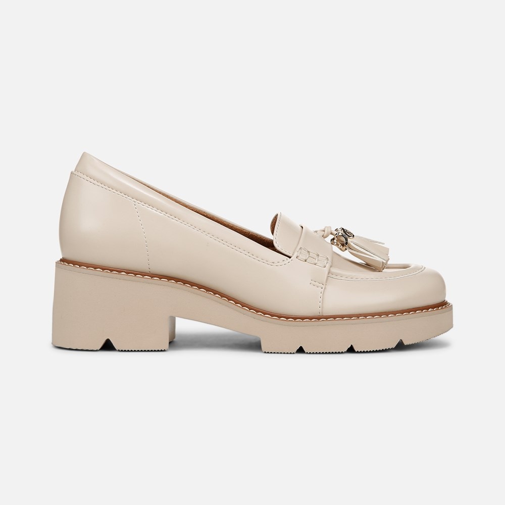 Naturalizer Committed Lug Loafer - Porcelain Faux Leather Naturalizer Committed Lug Loafer - Porcelain Faux Leather