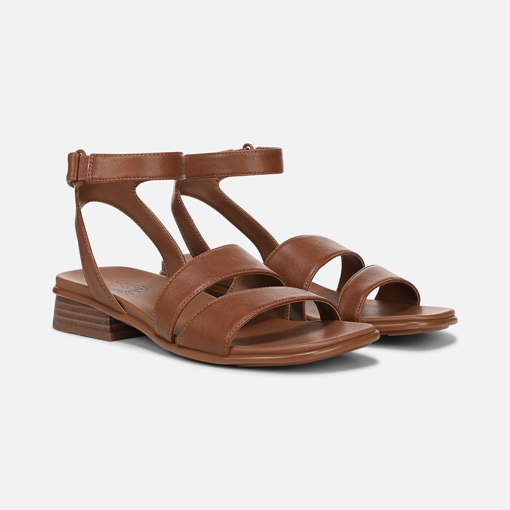 Naturalizer Effie Sandal - Englsih Tea Brown Faux Leather