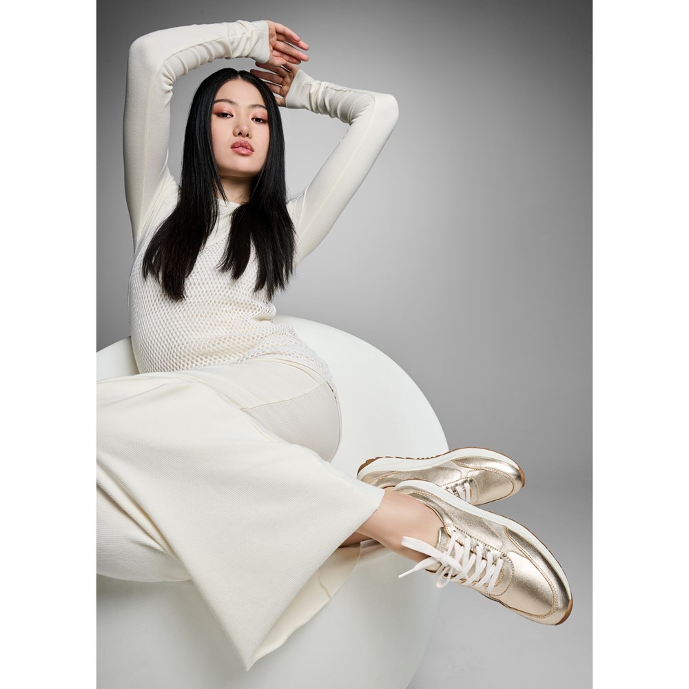 Naturalizer Shay Lace Up Sneaker - Champagne Leather Naturalizer Shay Lace Up Sneaker - Champagne Leather