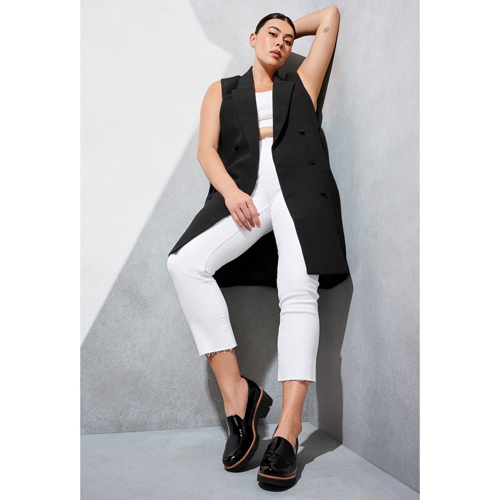 Naturalizer Darry Lug Sole Loafer - Black Patent Naturalizer Darry Lug Sole Loafer - Black Patent