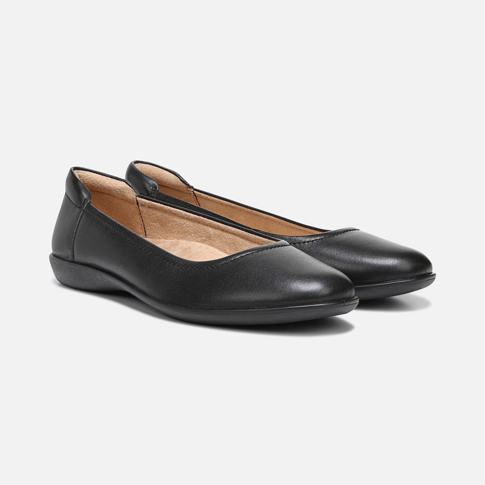 Naturalizer Flexy Flat - Black Leather Naturalizer Flexy Flat - Black Leather