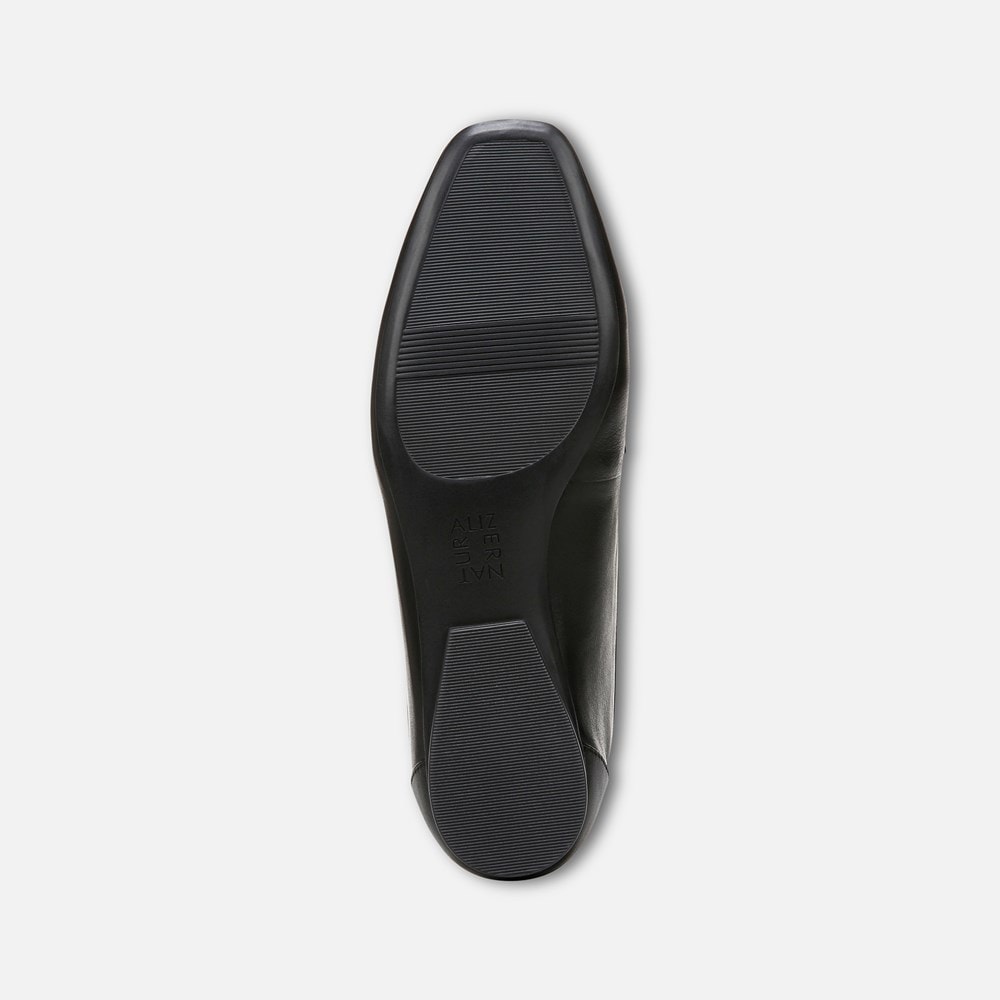 Naturalizer Cecilia Loafer - Black Leather Naturalizer Cecilia Loafer - Black Leather