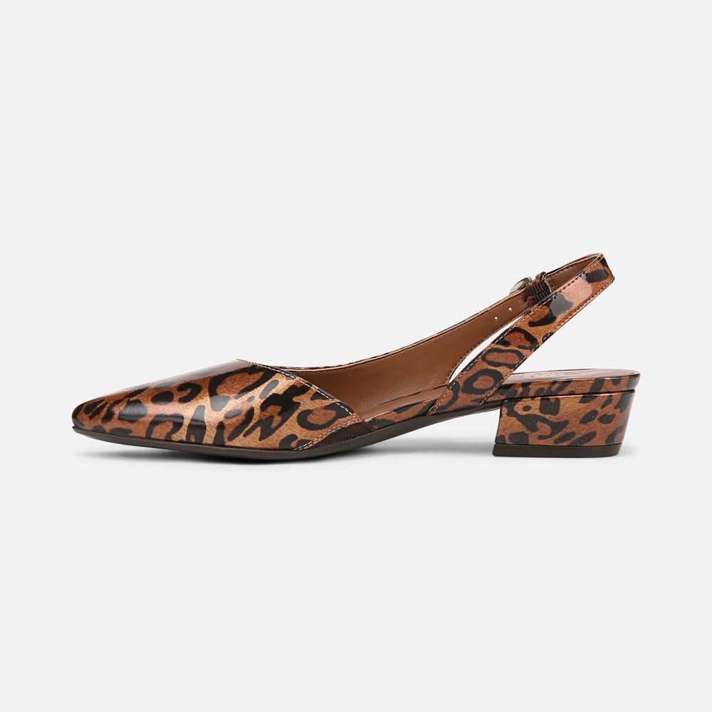Naturalizer Banks Pointed Toe Flat - Leopard Print Faux Leather Naturalizer Banks Pointed Toe Flat - Leopard Print Faux Leather