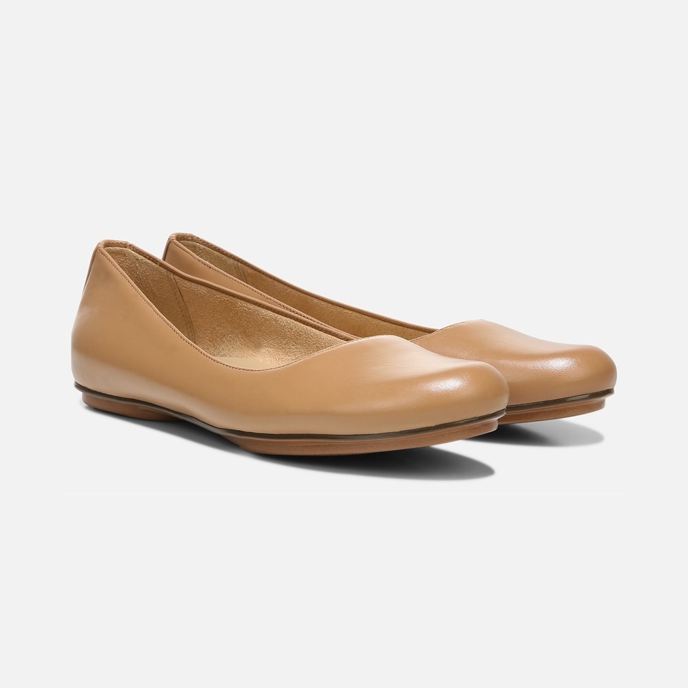 Naturalizer Maxwell Ballet Flat - Frappe Leather Naturalizer Maxwell Ballet Flat - Frappe Leather