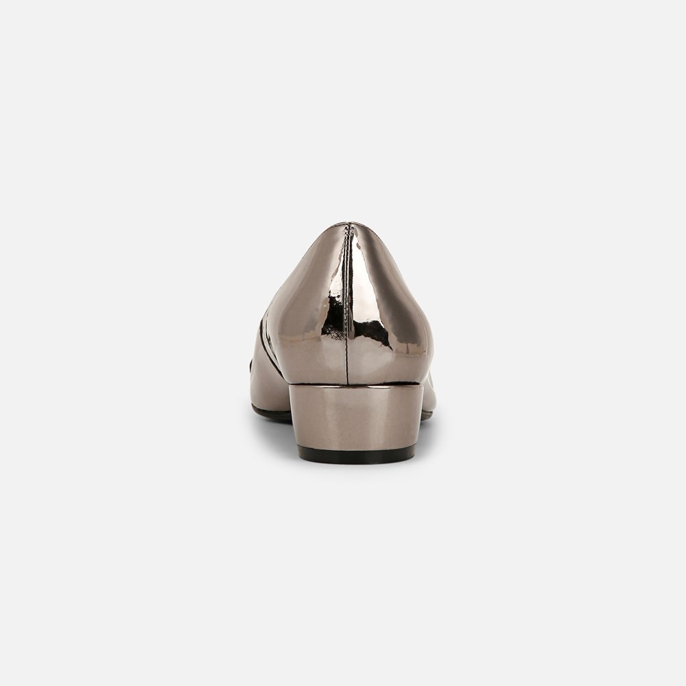 Naturalizer Becca Flat - Pewter Faux Leather Naturalizer Becca Flat - Pewter Faux Leather