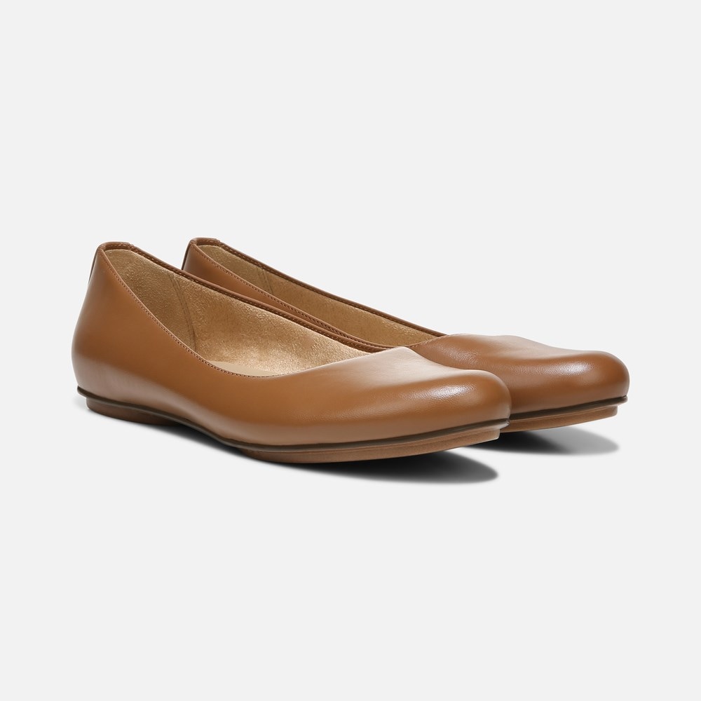 Naturalizer Maxwell Ballet Flat - English Tea Leather