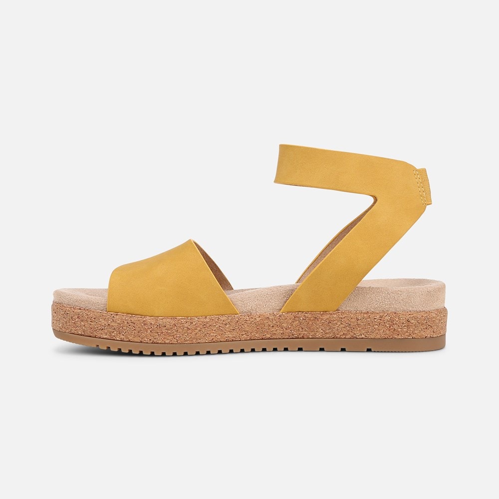 Naturalizer SOUL Deara Sandal - Yellow Faux Leather