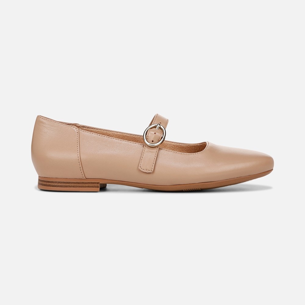 Naturalizer Kelly Mary Jane Flat - Creme Brulee Leather Naturalizer Kelly Mary Jane Flat - Creme Brulee Leather