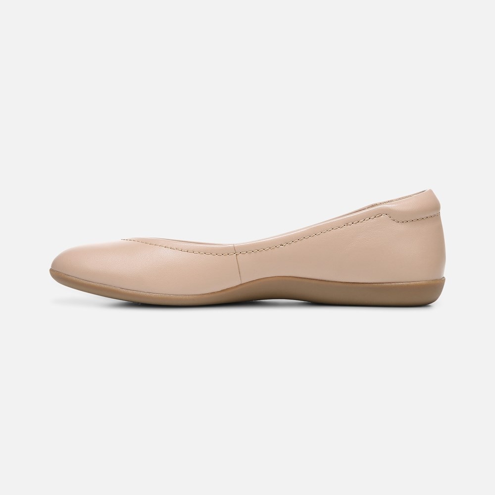 Naturalizer Vivienne Flat - Crème Brulee Leather Naturalizer Vivienne Flat - Crème Brulee Leather