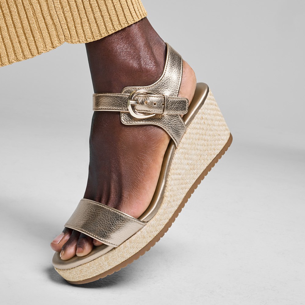 Naturalizer Stella Wedge Sandal - Warm Silver Leather