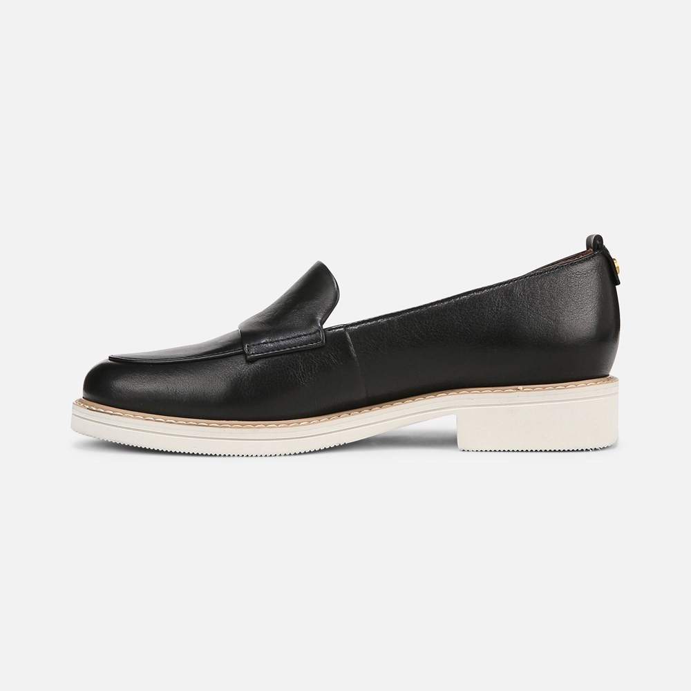 Naturalizer Taylin Loafer - Black Leather Naturalizer Taylin Loafer - Black Leather