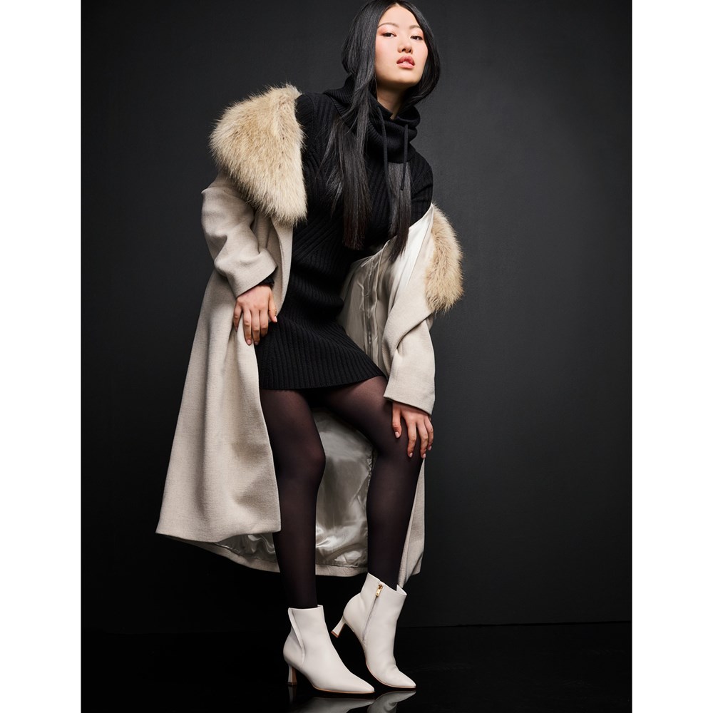 Naturalizer Deesha Bootie - Warm White Leather Naturalizer Deesha Bootie - Warm White Leather