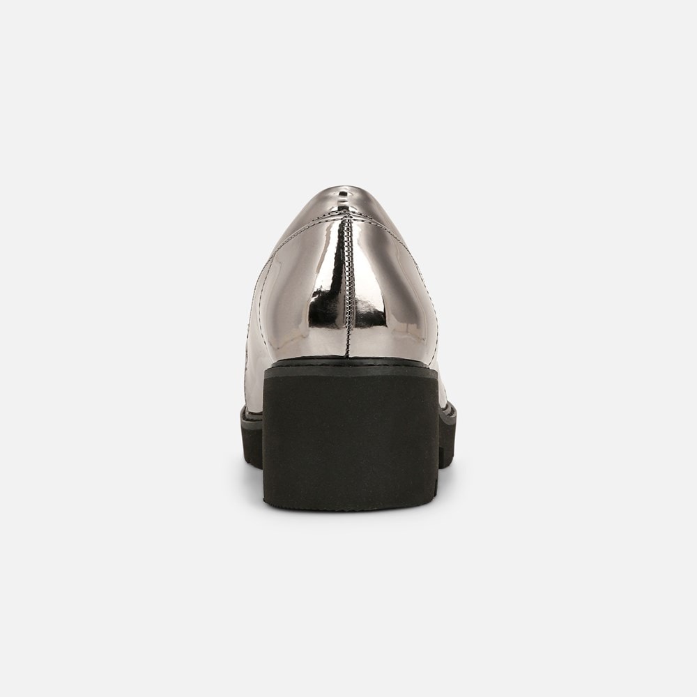 Naturalizer Committed Lug Loafer - Pewter Faux Leather Naturalizer Committed Lug Loafer - Pewter Faux Leather