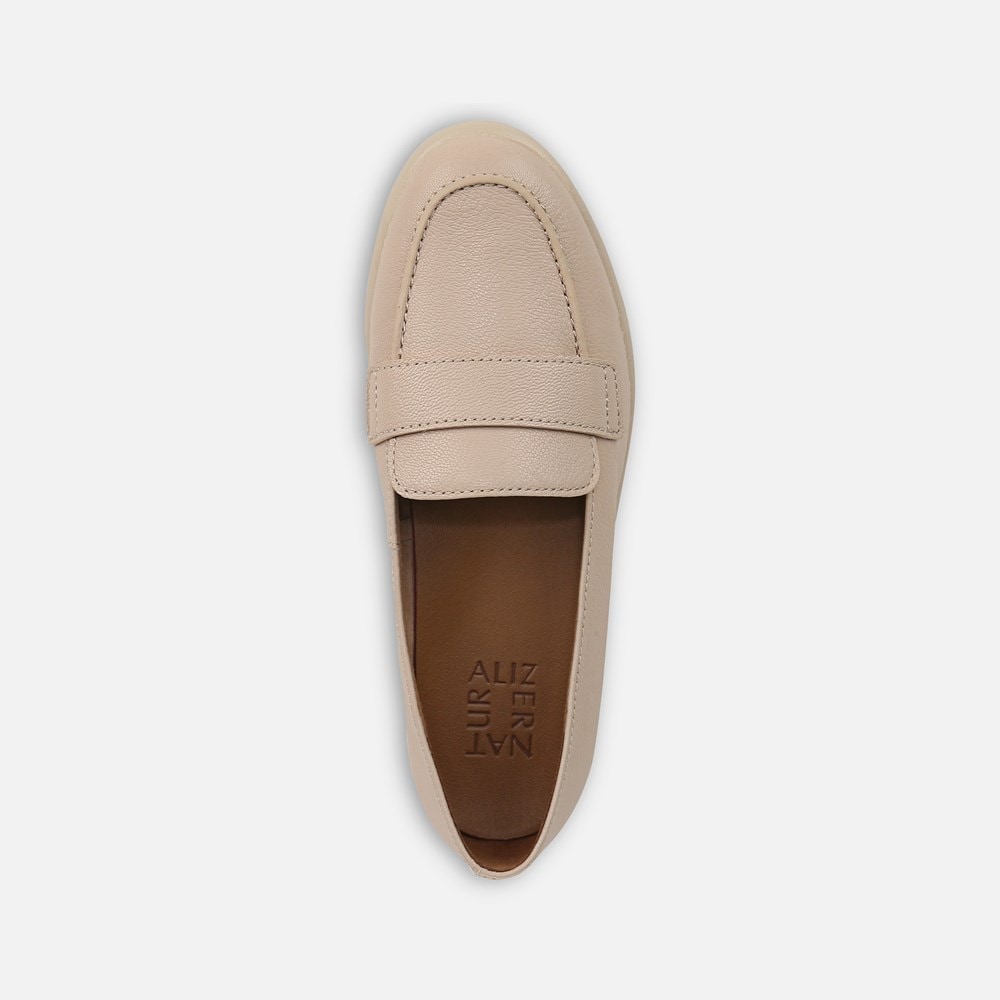 Naturalizer Karis Loafer - Torta Tan Leather Naturalizer Karis Loafer - Torta Tan Leather