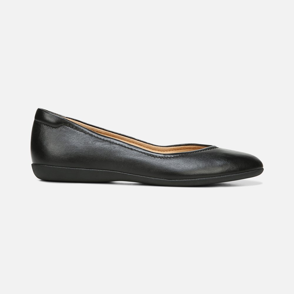 Naturalizer Vivienne Flat - Black Leather Naturalizer Vivienne Flat - Black Leather