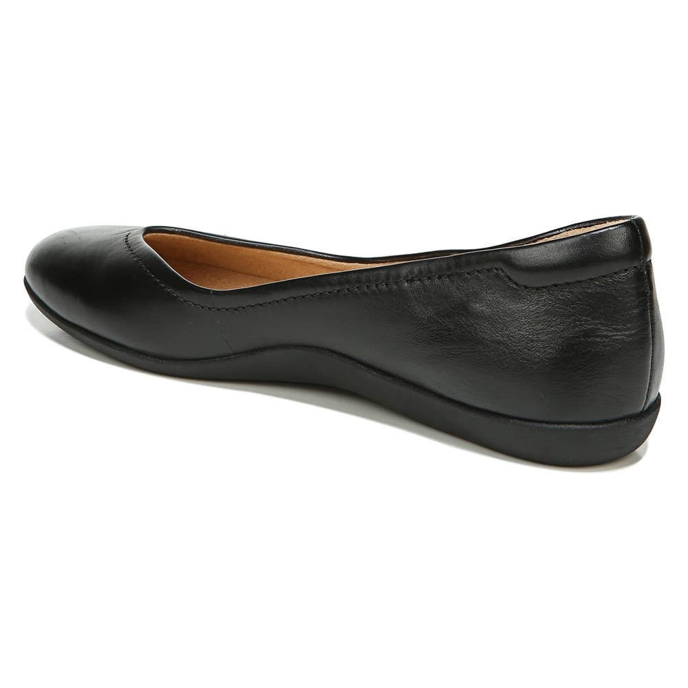 Naturalizer Vivienne Flat - Black Leather Naturalizer Vivienne Flat - Black Leather